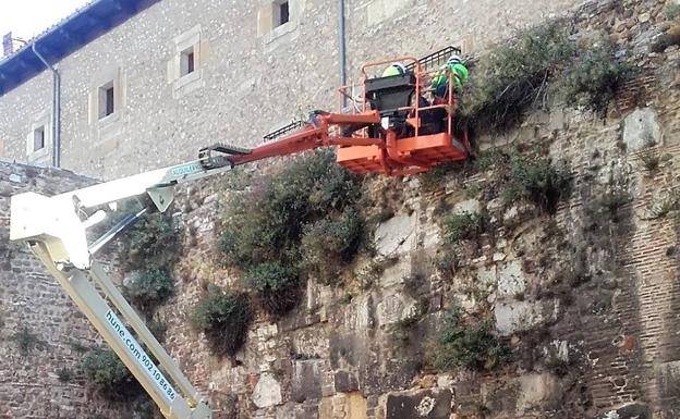 León prioriza la restauración de la muralla de era del moro con una dotación de 107.000 euros