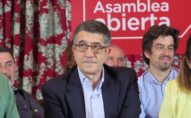 Patxi López confía en que «la gente vea que la única opción de izquierda es el Partido Socialista»