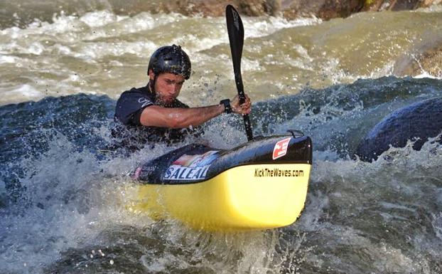 Guillermo Fidalgo, campeón de España de Piragüismo en Descenso en Aguas Bravas Sprint