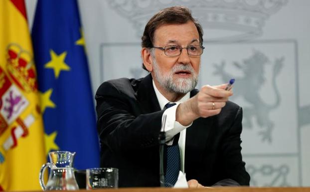 Rajoy resiste: ni adelanta elecciones ni asume la gravedad de la sentencia de Gürtel