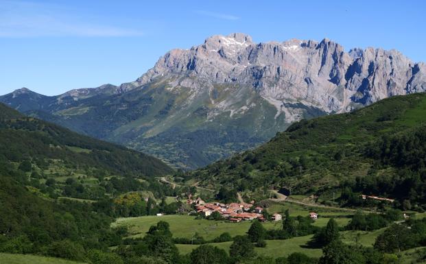 Exposiciones, conferencias y actividades populares centran la celebración del centenario del Parque Nacional de Picos de Europa