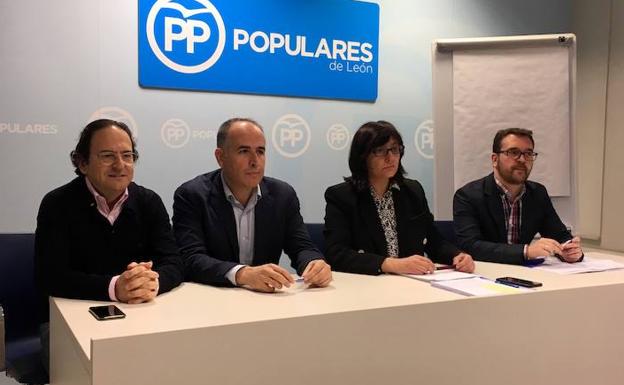 El PP de León explica los cambios de la nueva Ley de Contratos a sus alcaldes y portavoces