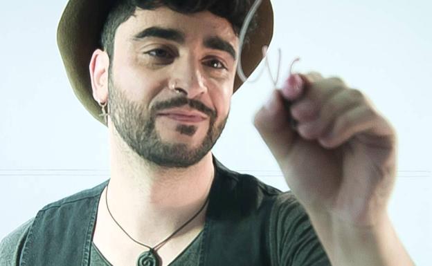 El cantante Jorge Marazu hace parada en León