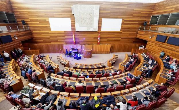 Las reacciones en Castilla y León a la moción de censura a Rajoy