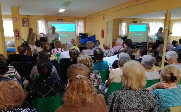 Villaquilambre enseña a sus ciudadanos a elegir correctamente sus alimentos