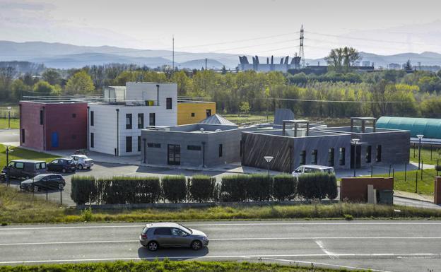 Dos detenidos por abusar desde 2016 de dos niñas tuteladas de 12 y 14 años en Vitoria