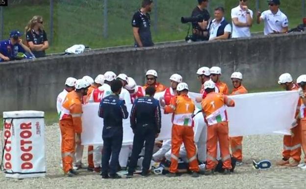 Brutal caída de Pirro en los entrenamientos de MotoGP en Mugello