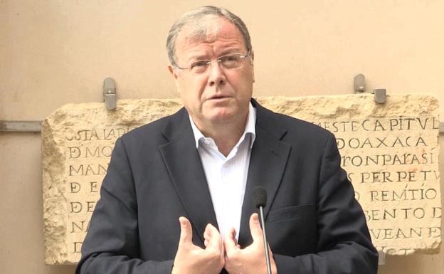 Silván seguirá «pidiendo por León» y espera que «eso no perturbe» a nadie