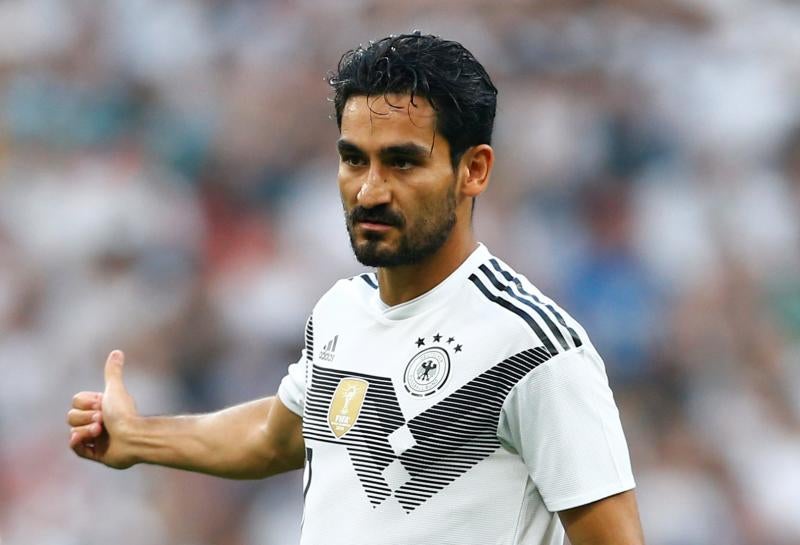 Gündogan, abucheado en Alemania por una foto con Erdogan