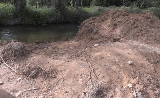 Los Geas drenan el canal en búsqueda del agricultor de Castrillo del Porma
