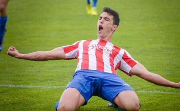 La Cultural se acerca a Claudio Medina y el delantero reconoce que es «una buena opción»