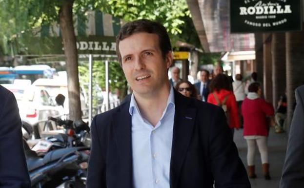 Casado, Margallo y Bayo optan a la sucesión de Rajoy