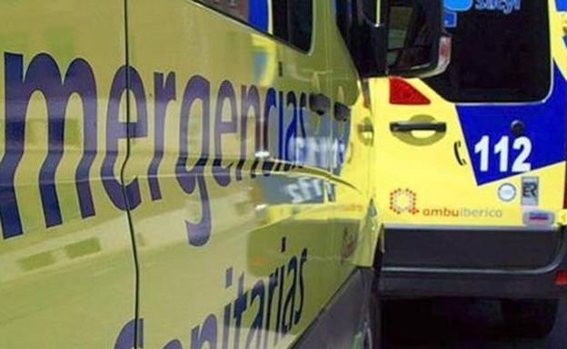 Un varón herido en la colisión lateral entre un camión y un turismo en Villadangos del Páramo