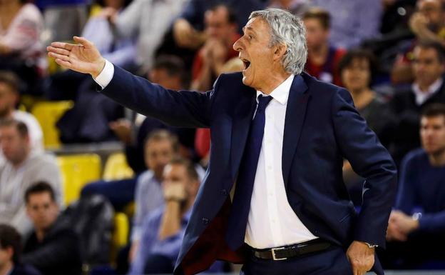 Svetislav Pesic, renovado una temporada más al frente del Barcelona