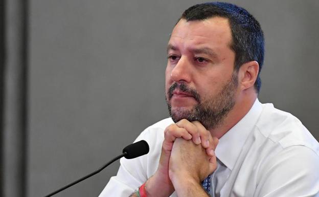 Salvini anima a los italianos a disparar a los ladrones