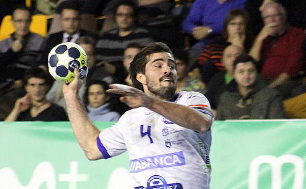 Simonet, «orgulloso de recuperar el trono» panamericano