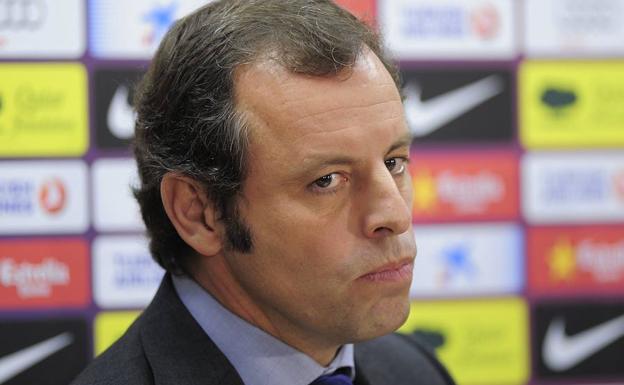 La juez procesa al expresidente del Barça Sandro Rosell por blanqueo