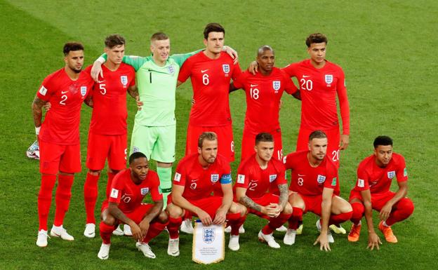 Inglaterra, emocionada con su 'simpática' selección multirracial