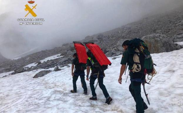 Diez horas de un rescate de película en pleno corazón de Picos de Europa