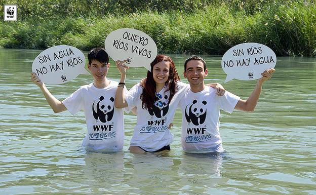 Villablino se suma al 'Gran Salto' convocado por WWF en toda Europa en defensa del agua y de los ríos