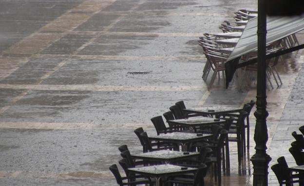 Llueve sobre mojado en León