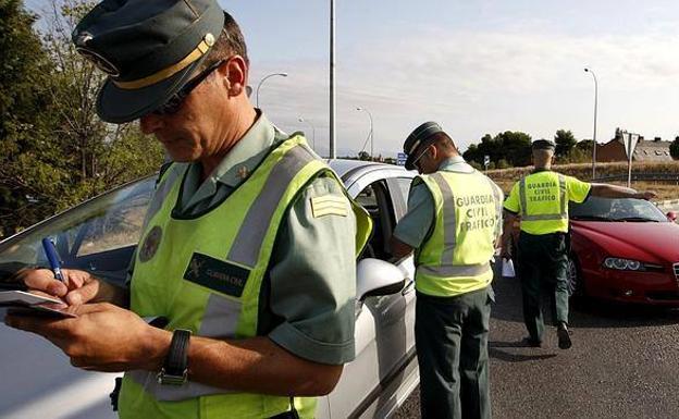 Cómo evitar pagar una multa de tráfico: los 3 pasos a seguir