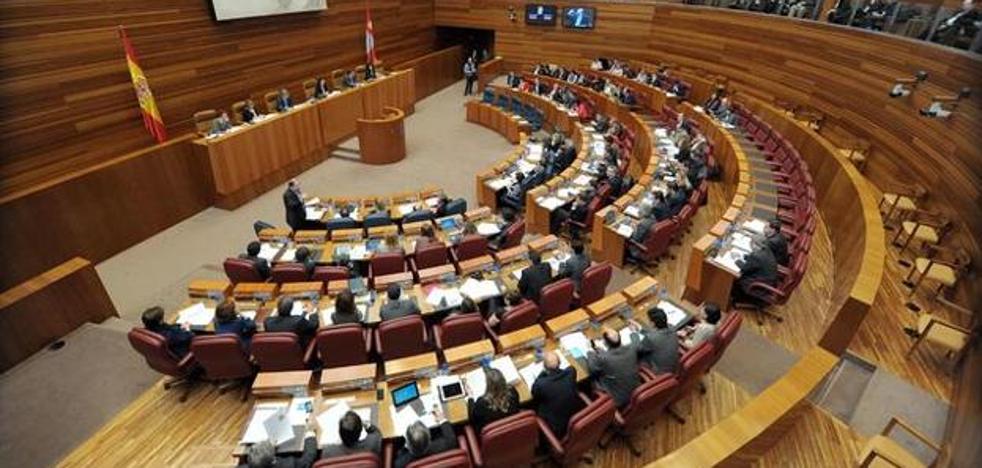 Fuerte sacudida al mapa político en Castilla y León: El PP pierde 11 escaños, Ciudadanos triplica y UPL se queda fuera de las Cortes