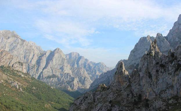 La ONCE dedica el cupón del sorteo del 22 de julio al centenario del Parque Nacional Picos de Europa