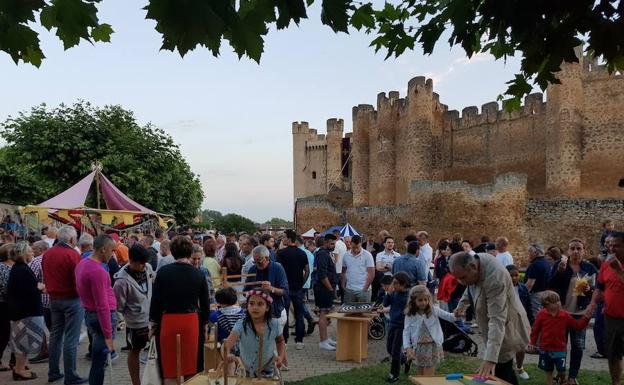 El medievo toma León en el IX edición del Mercado Medieval de Valencia de Don Juan