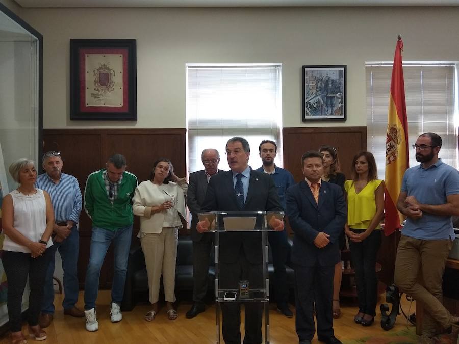 Arsenio García desafía al PP y sigue al frente de Astorga con el apoyo de los populares y el PAL