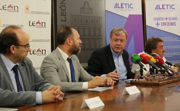 El sector TIC emplea a un millar de personas y genera 200 millones en León y la ciudad lo ve como «tractor de futuro»
