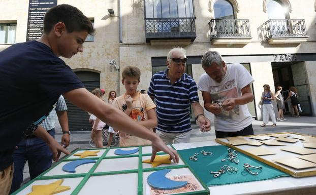 Castilla y León reivindica el papel de los abuelos con actividades intergeneracionales