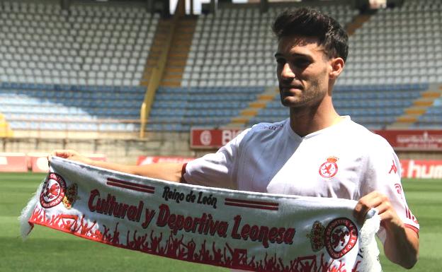 Ortiz ya viste de blanco