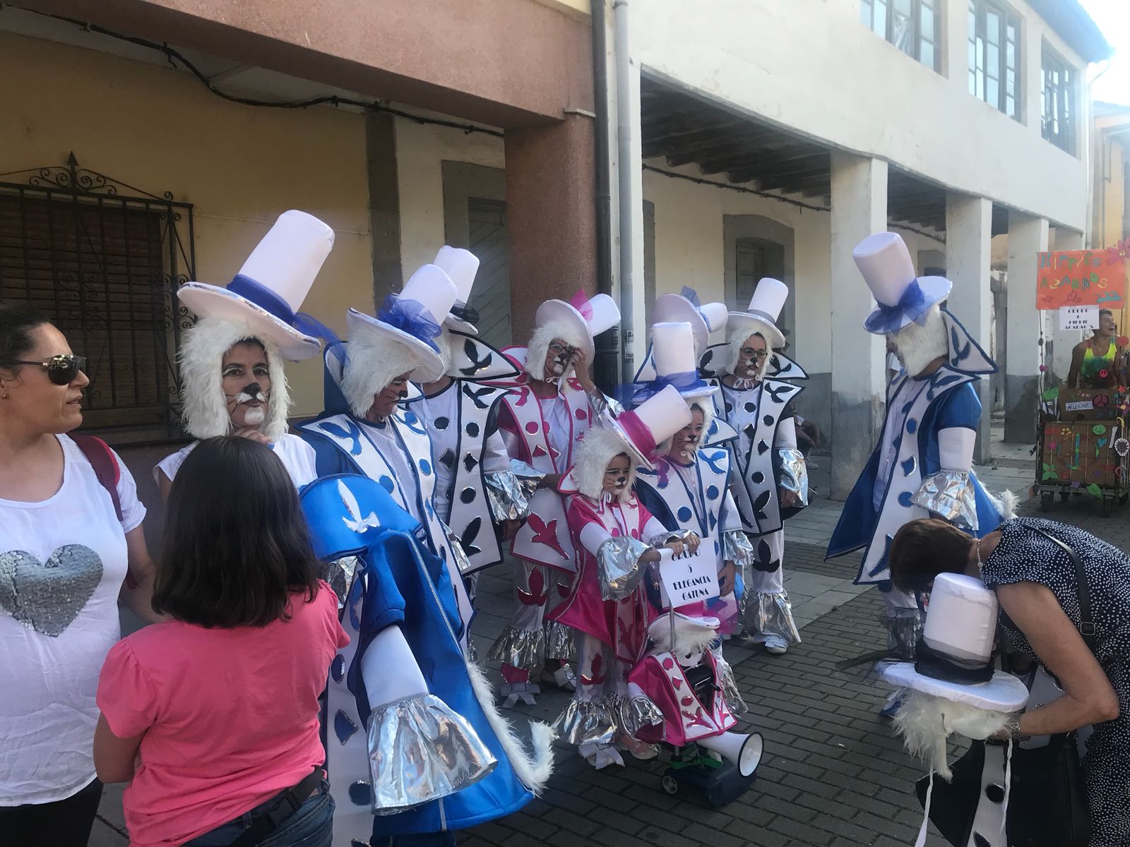 El Carnaval también es para el verano en Pola de Gordón