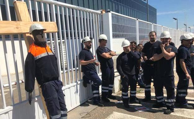 Vestas emplaza a la plantilla a «continuar las negociaciones en septiembre ante la falta de acuerdo»