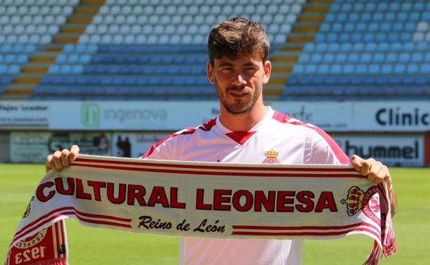 La Cultural da por hecha la salida de Guarrotxena al fútbol polaco