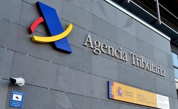 La Agencia Tributaria se reunirá en septiembre con representantes de Cecale para atender las necesidades empresariales