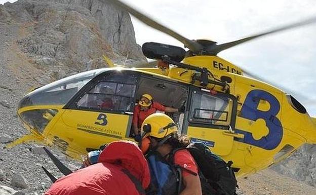 Herido grave un montañero tras sufrir una caída en Picos de Europa