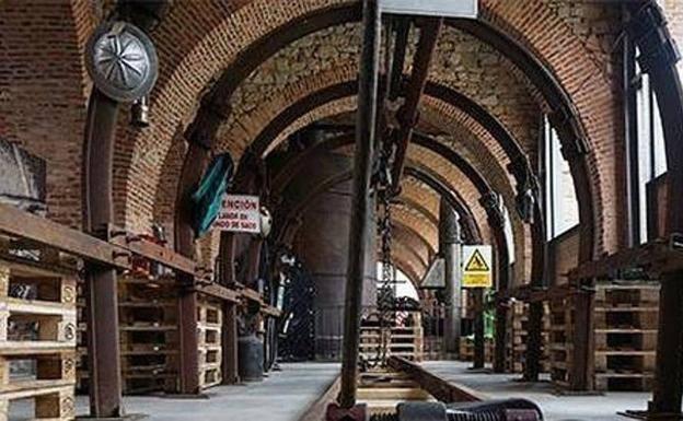 Sabero 'vuelve a iluminar' su Rincón de luz con la exposición de carburos