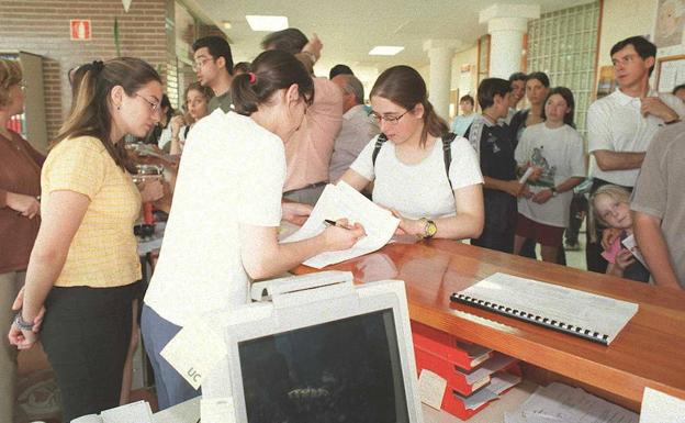 Préstamos en condiciones preferentes para estudiantes excelentes en el extranjero