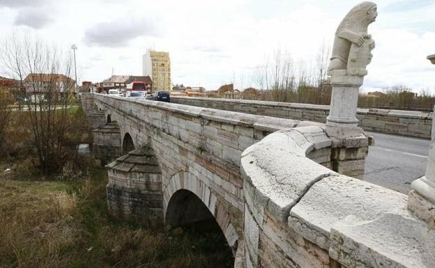 La Policía Local localiza a un varón muerto en su vivienda de Puente Castro