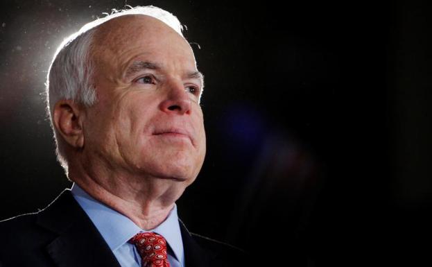 Muere John McCain, candidato a la Presidencia de EE UU en 2008