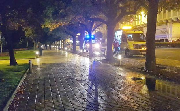 Una mujer resulta herida al ser arrollada por un ciclista en la pasarela peatonal de la Condesa
