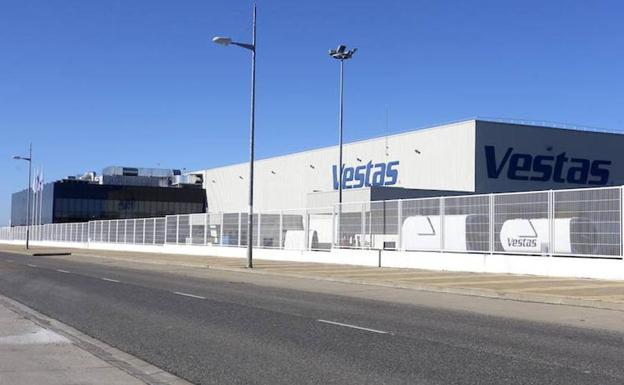 CCRL denuncia el «doble rasero» de la Junta y el Gobierno en el caso Vestas