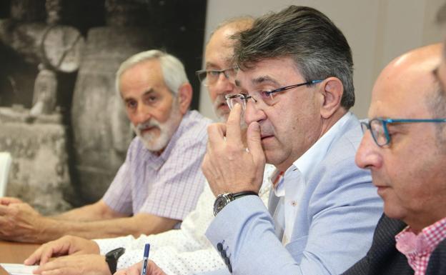 La Diputación pide «auxilio» al Gobierno y la Junta para «mantener Vestas y los empleos» en Villadangos