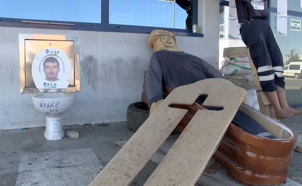 La acampada de Vestas: indignación, una cocina, un ataud y preparados para una larga lucha