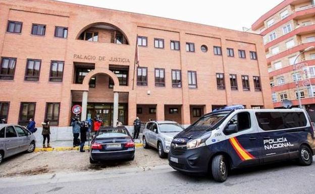 Las muestras biológicas no confirman el ADN de la menor agredida en el piso de los futbolistas leoneses