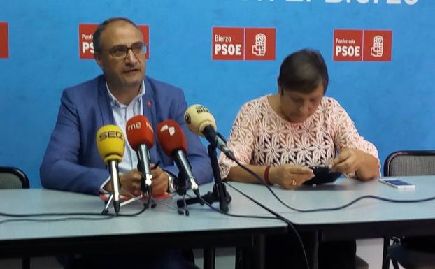 El PSOE de Ponferrada considera que la dirección de la junta local del PP son «monigotes y títeres» en manos de Ulibarri