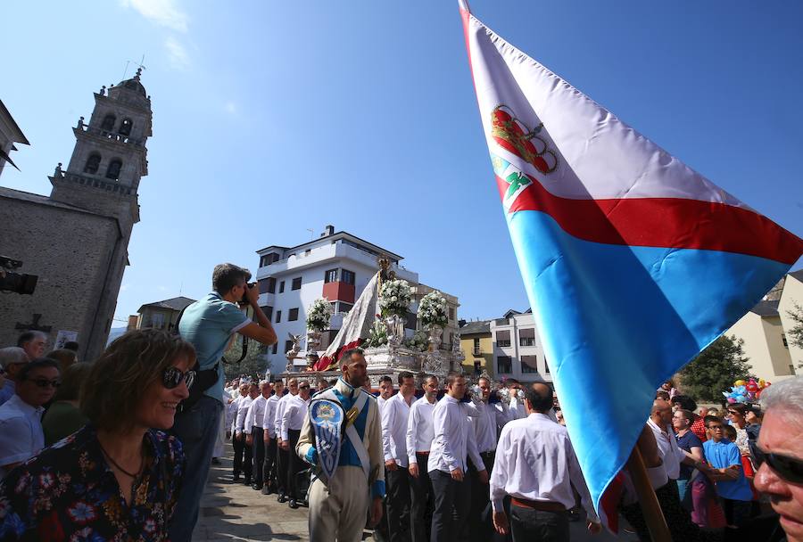 Reindustrialización, empleo y servicios públicos protagonizan las reivindicaciones del Día del Bierzo