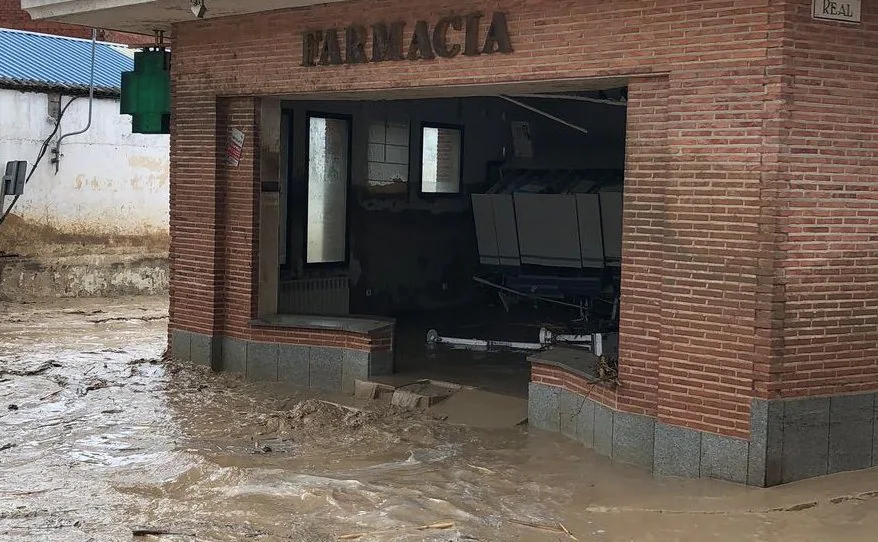 Setenta viviendas inundadas y 30 vehículos dañados por la riada de Cebolla